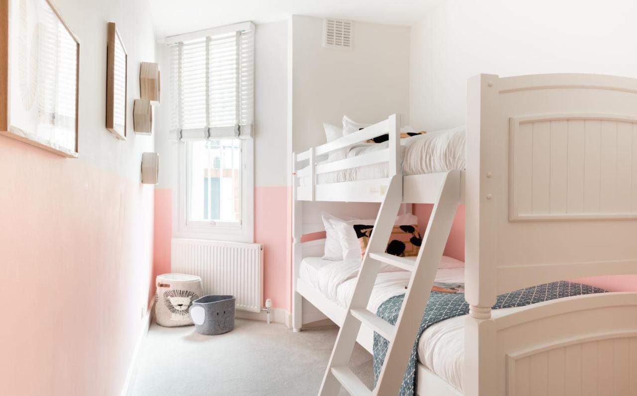 The Chelsea Arms - Bright 3Bdr With Garden & Private Parking Apartment London Bagian luar foto