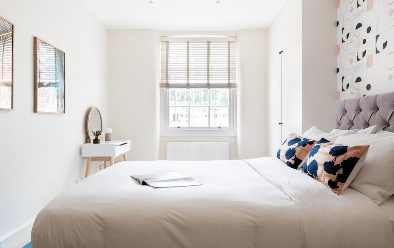 The Chelsea Arms - Bright 3Bdr With Garden & Private Parking Apartment London Bagian luar foto